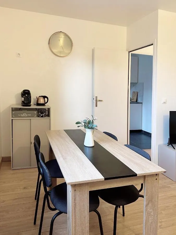 Ultimade Apartment T3 Proche Paris/Tramway & Metro Ivry-sur-Seine 0*,  France