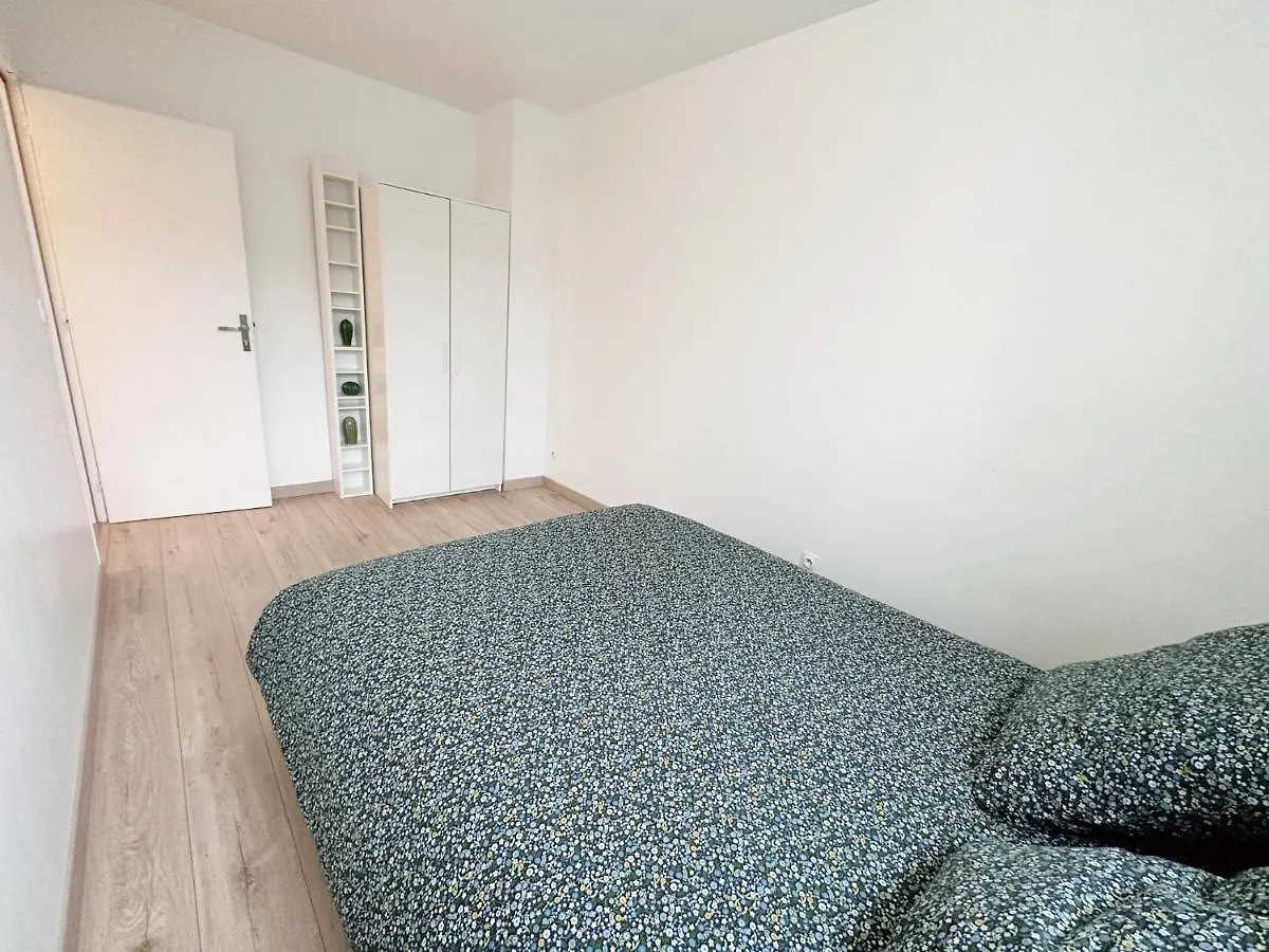 Ultimade Apartment T3 Proche Paris/Tramway & Metro Ivry-sur-Seine 0*,  France