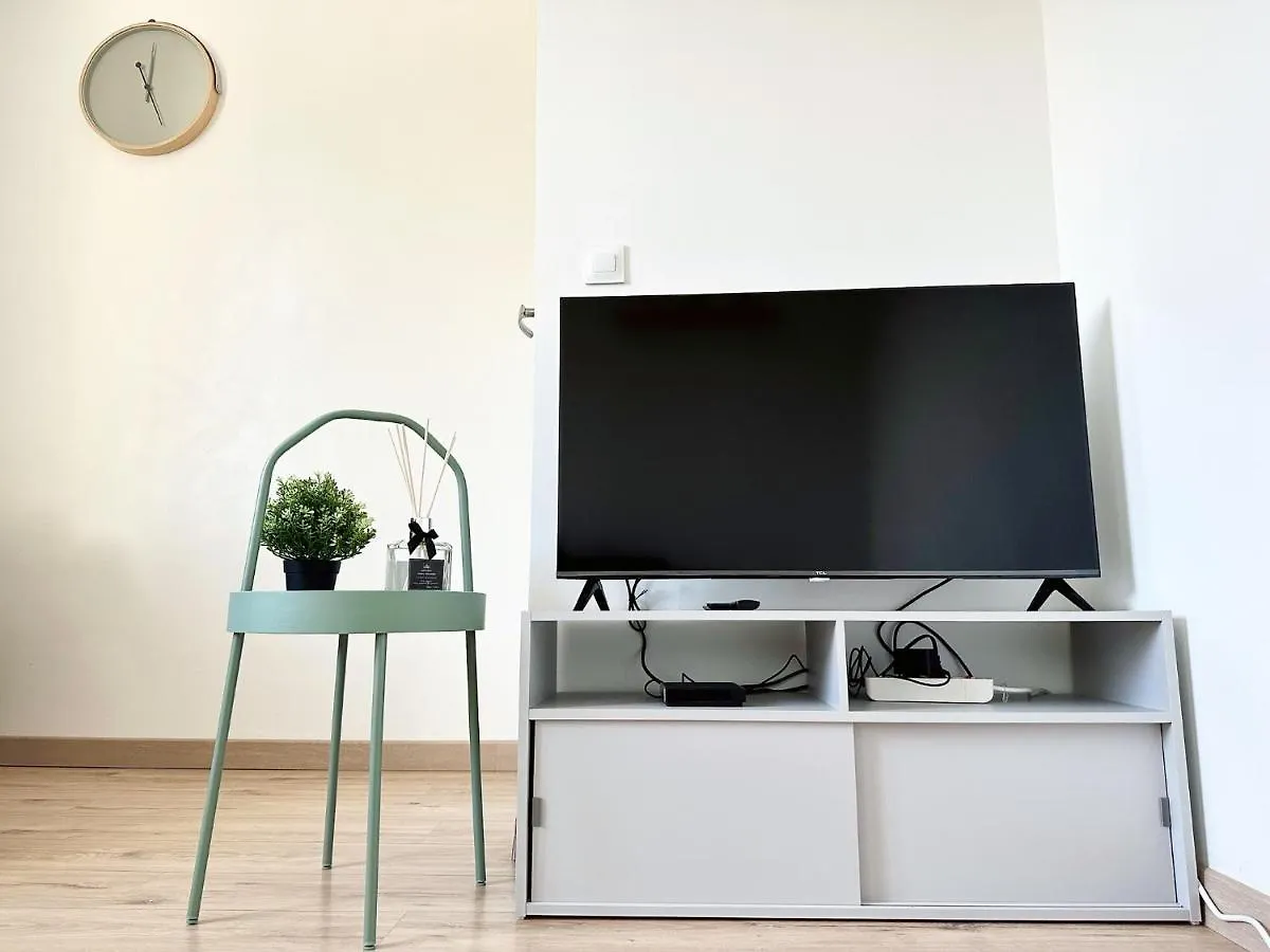 Ultimade Apartment T3 Proche Paris/Tramway & Metro Ivry-sur-Seine 0*,  France